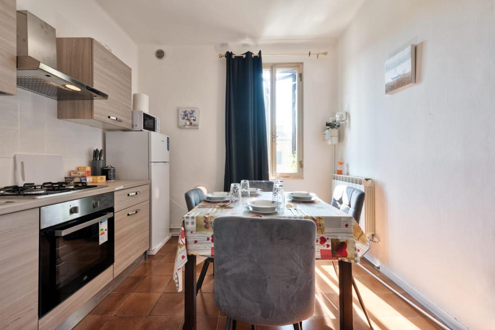 Venice Vacation Apartment Two Bedrooms มาร์เกรา ภายนอก รูปภาพ